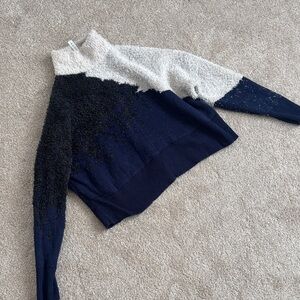 lululemon athletica Navy and White Cowl Sweater
